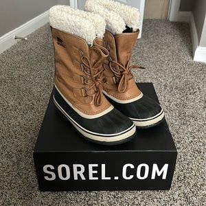 Sorel Winter Carnival Boots